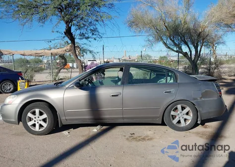 2003 Nissan Altima 2.5 S из США, поврежденный, VIN 1N4AL11D53C286052